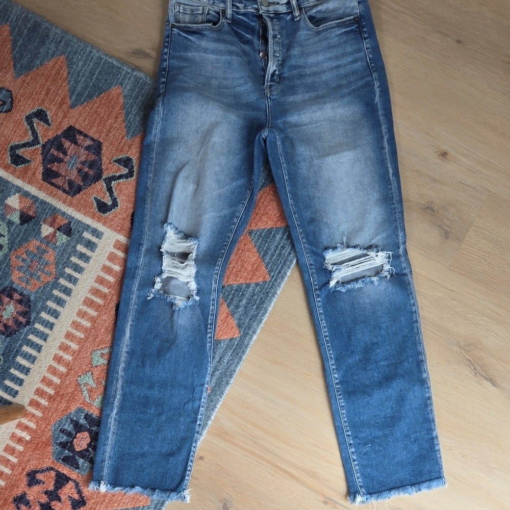 Distressed Mom Fit Jeans